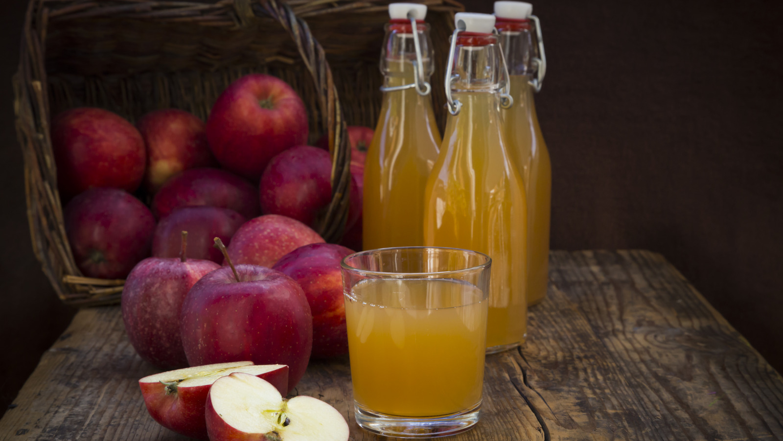 Why You Should Be Wary About Drinking Apple Cider This Fall