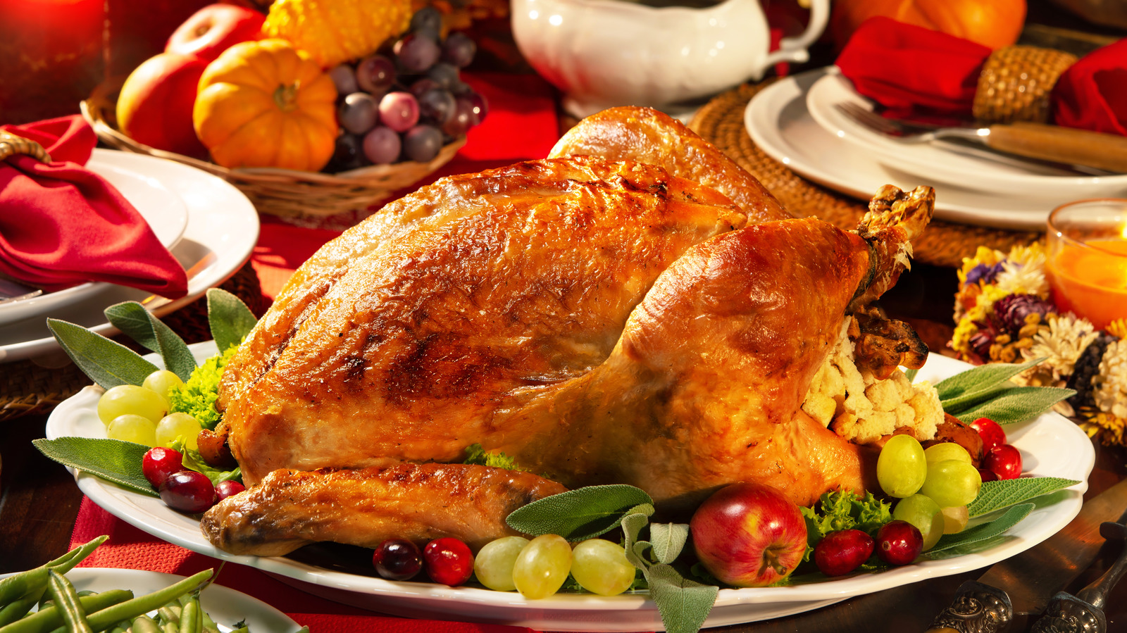 Why You Should Buy Your Thanksgiving Turkey Directly From The Farm - Mashed...