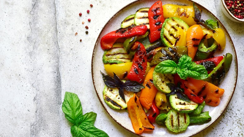 A plate of grilled vegetables