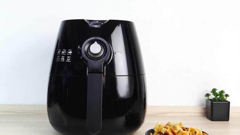 Air fryer sitting on kitchen counter