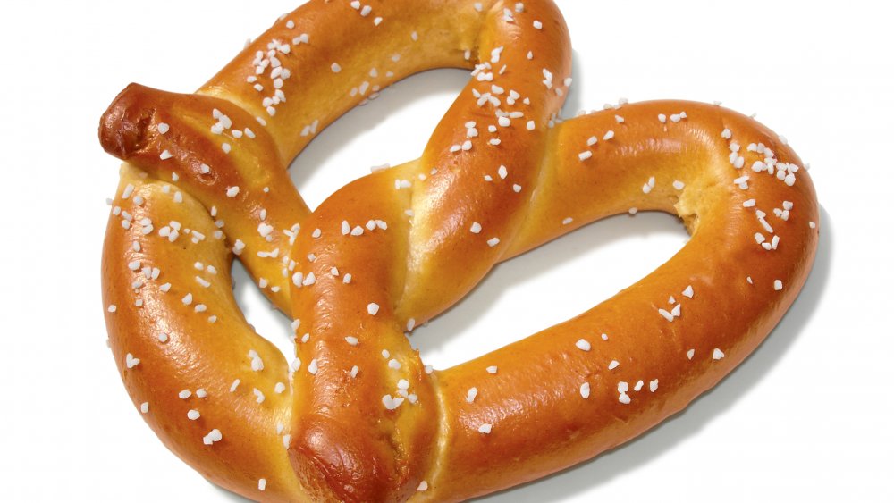 classic soft pretzel with salt