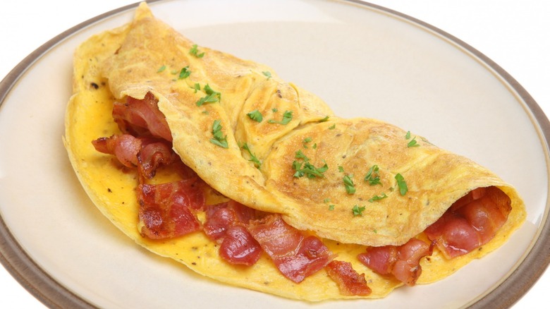 bacon cheese omelet