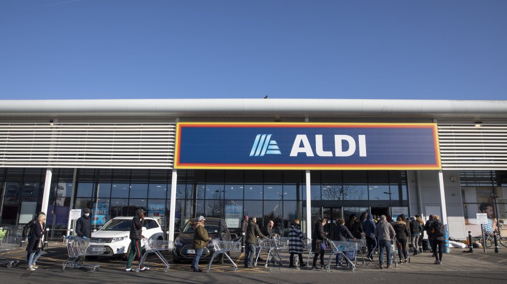 Aldi store exterior