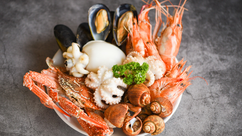 A seafood platter