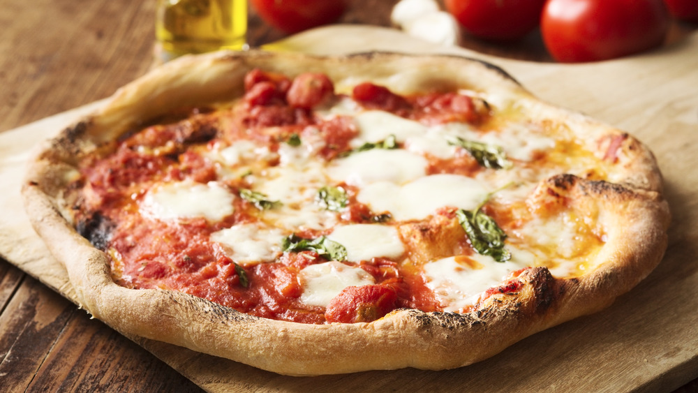 Margherita pizza