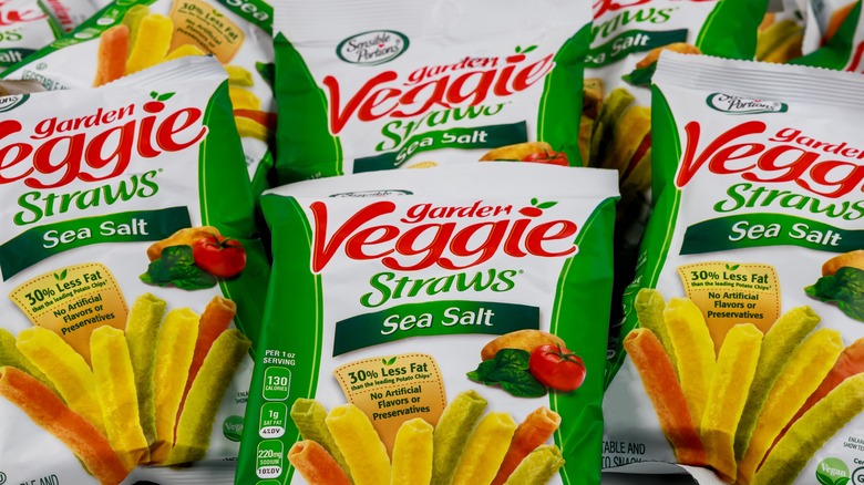 bags of garden veggie straws