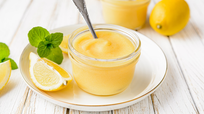 Lemon curd in bowl