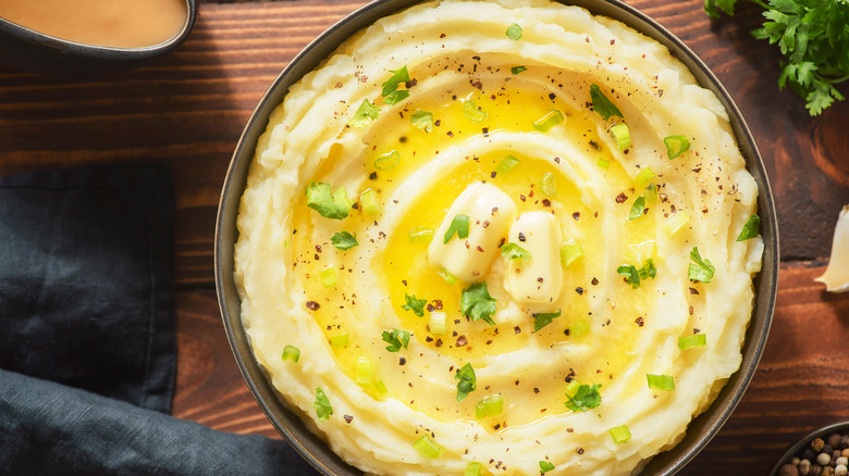 bowl of buttery mashed potatoes