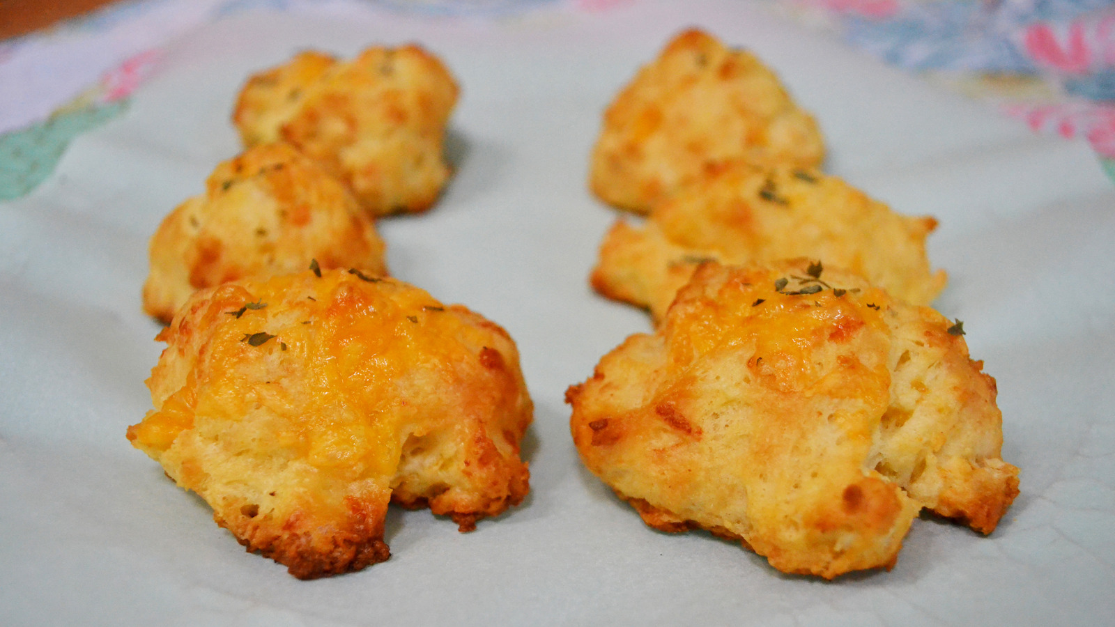Why You Shouldn't Put Old Bay In Copycat Red Lobster Cheese Biscuits