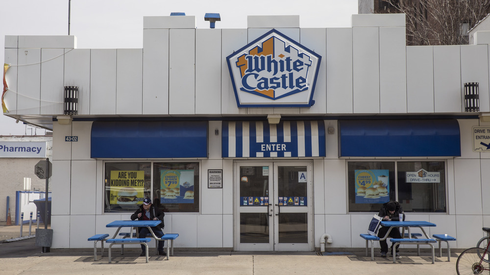 The exterior of a White Castle