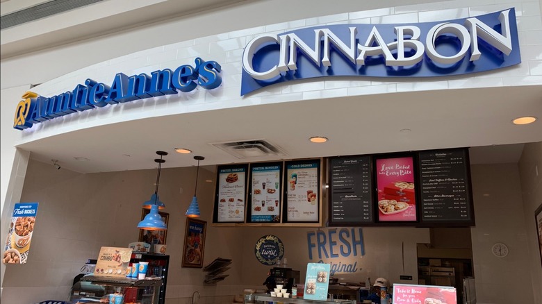 Auntie Anne's and Cinnabon in a mall