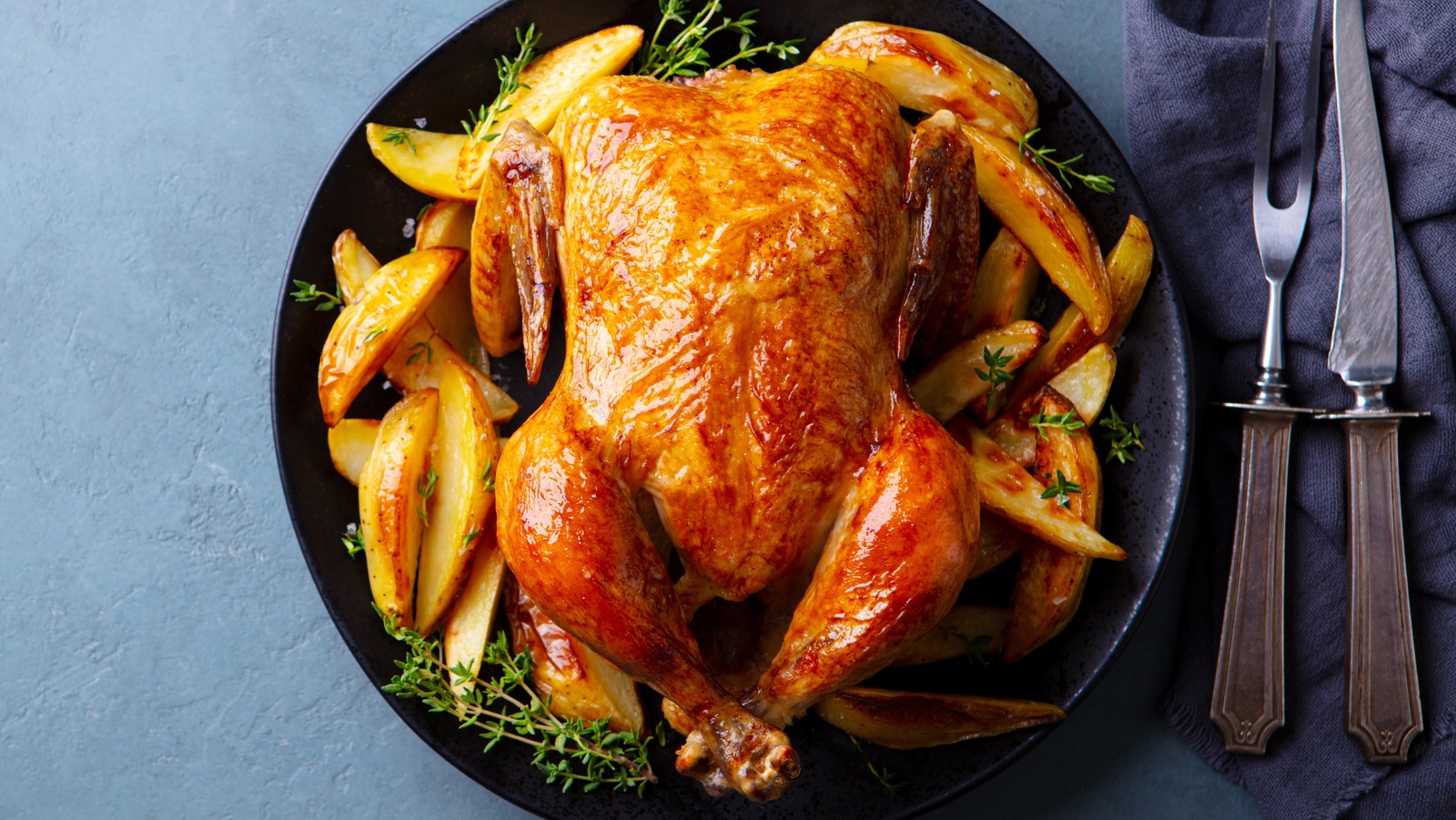 Why You'll Want To Use A Wire Rack When Roasting Chicken