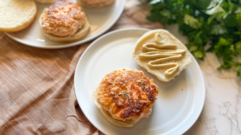 salmon burger