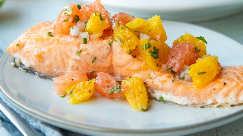 baked salmon with fruit salsa