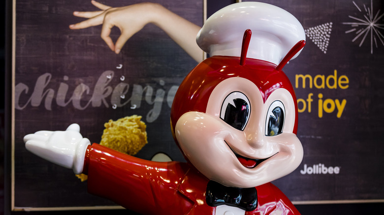 Jollibee bee mascot