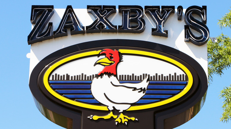 zaxby's marquee sign