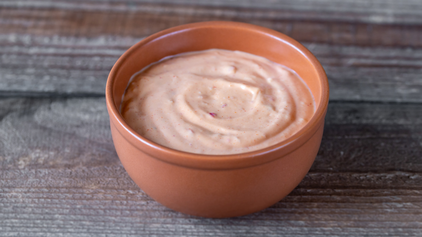Yes, There's Actually A Difference Between Russian And Thousand Island Dressing