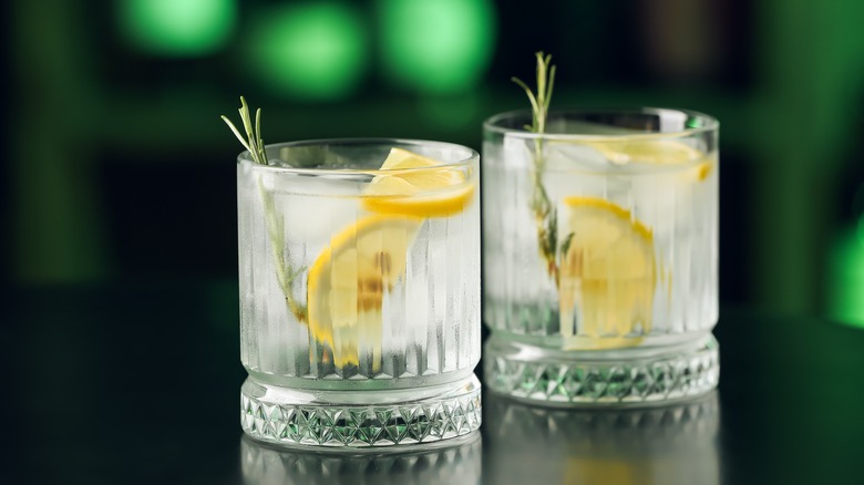 Gin drinks with lemon twist