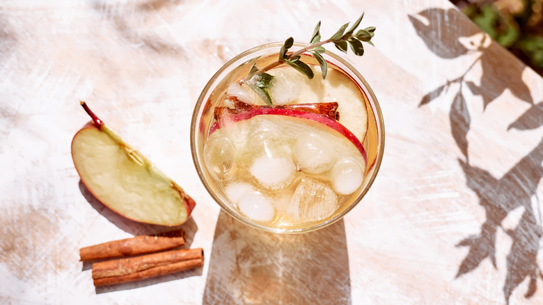 Apple slices in a cocktail