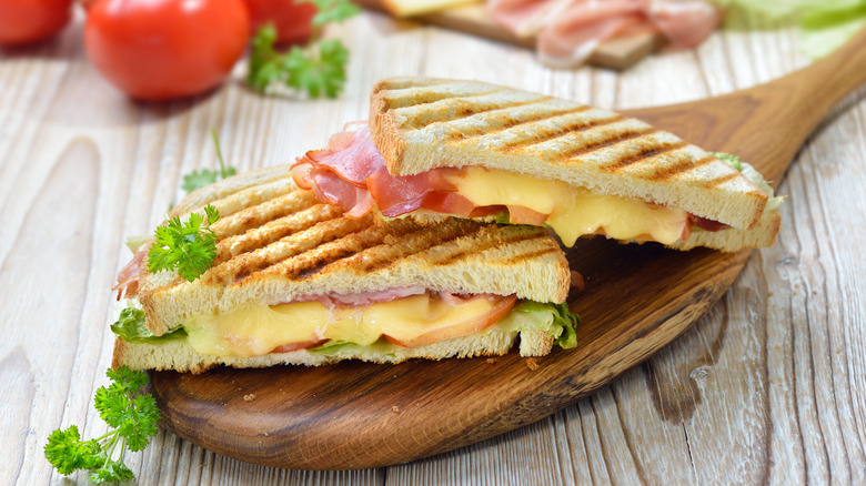 Grilled sandwich