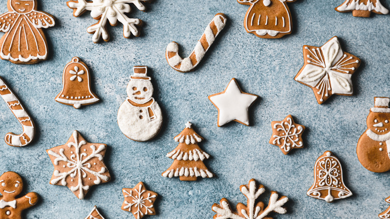 iced gingerbread cookies