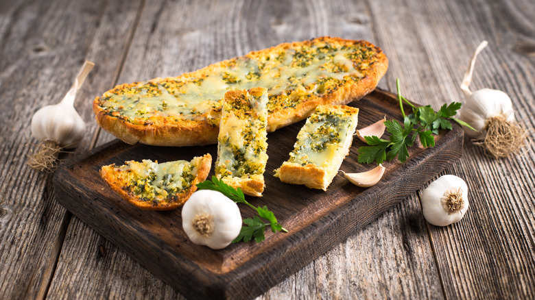 homemade garlic bread with cheese