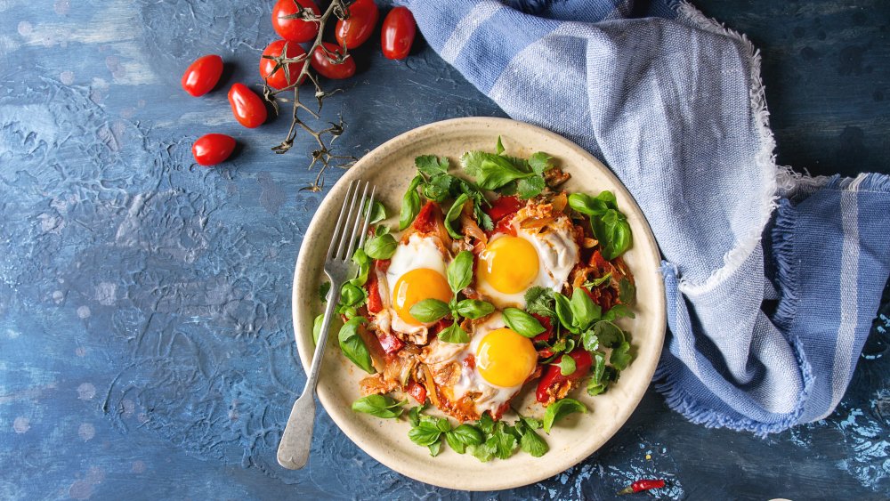 Poached eggs shakshuka