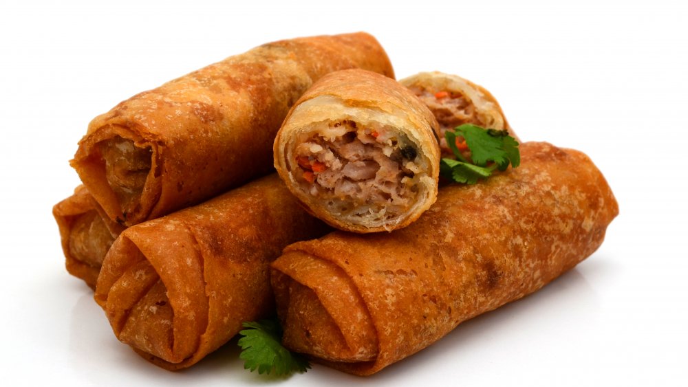 You Should Never Order Egg Rolls At A Chinese Restaurant