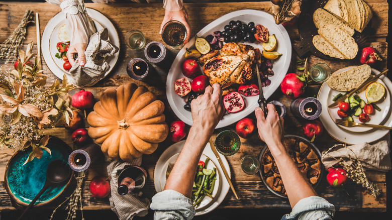 A Thanksgiving table of food