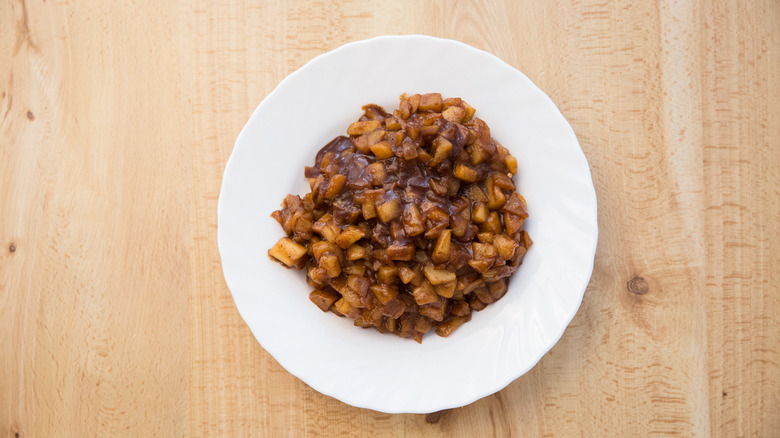 cooked apple filling in bowl