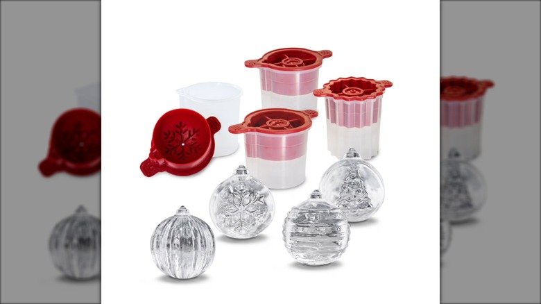4-piece ice mold set