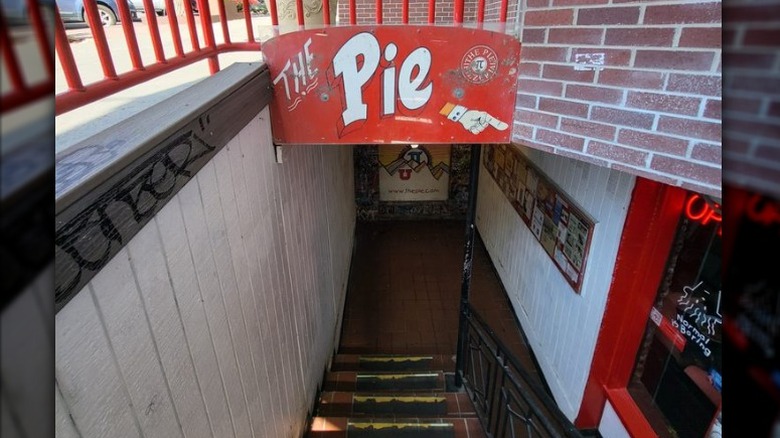 staircase leading to underground entrance to The Pie Pizzeria