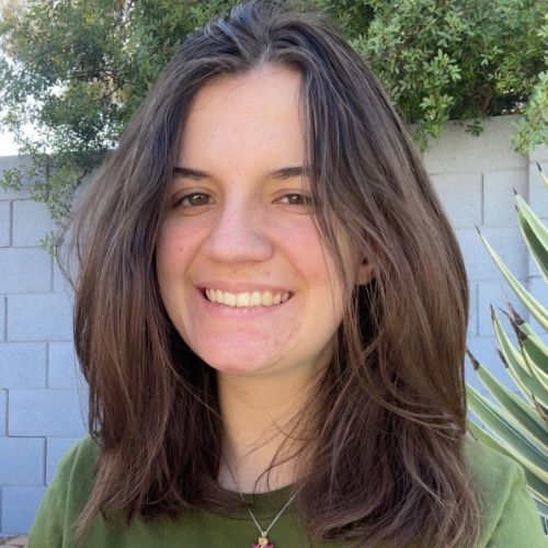 Photo of Hannah Diffey